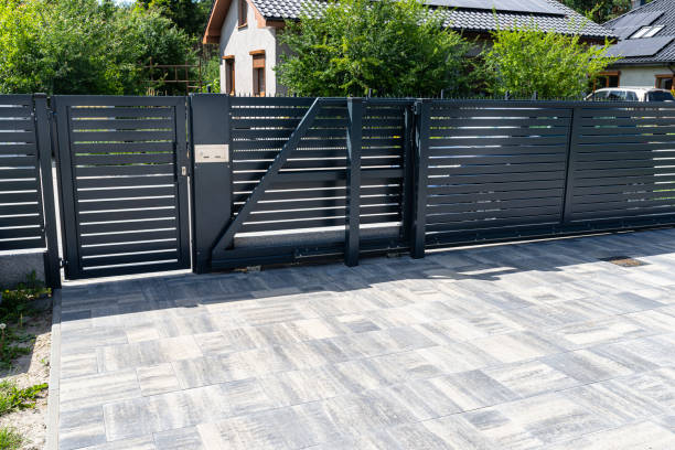 Best Residential Driveway Paver Services  in Willowbrook, CA